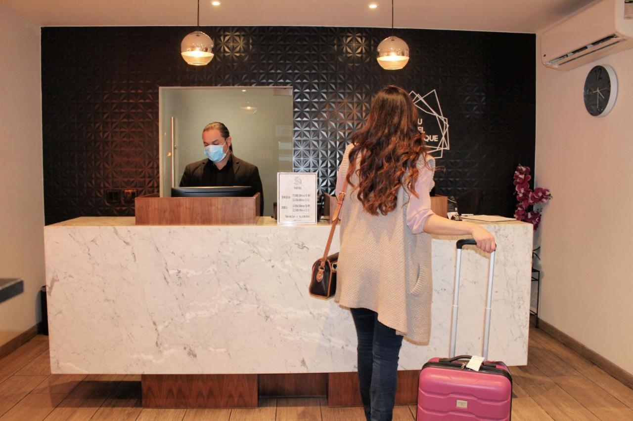 Alou Hotel Boutique تيجوانا المظهر الخارجي الصورة